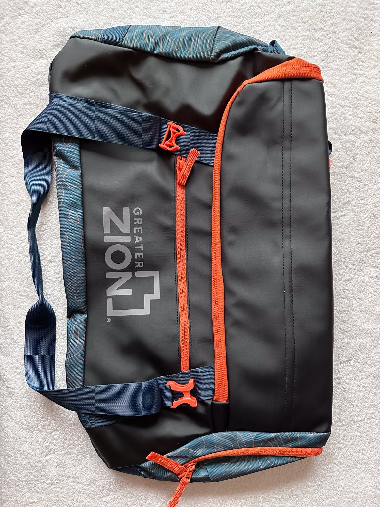 Nwt Coalatree Quest Carry-On Size Duffel Bag (Converts Into A Backpack!) — image 4 of 8